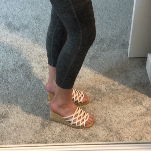 *SOLD* White Wedges - Picture 8 of 8